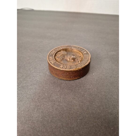 Antique Ames Sword Company Bronze Paperweight William Skinner and Son. - Picture 4 of 7